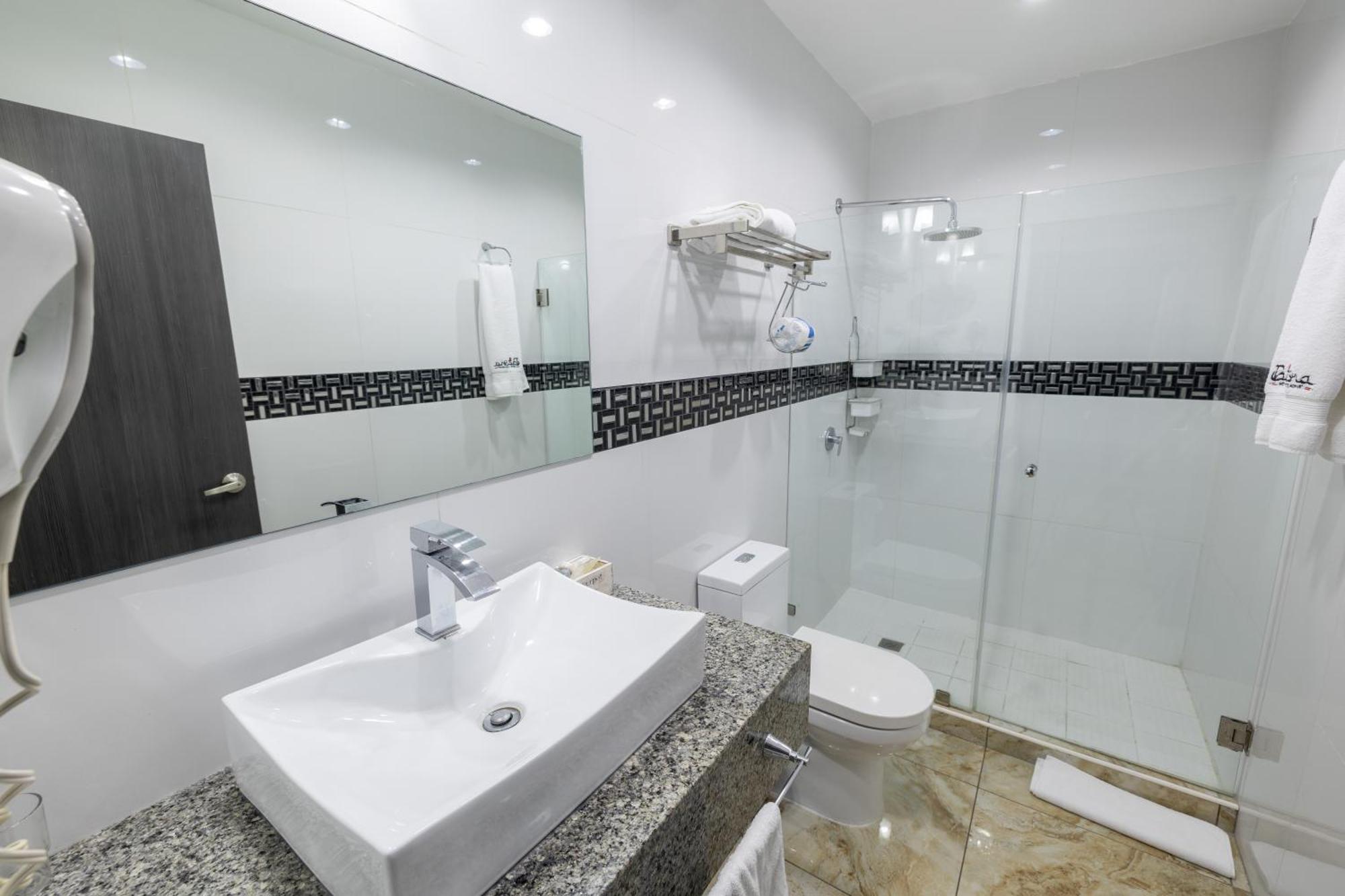 Basha Hotel & Restaurant San Pedro Sula Eksteriør billede